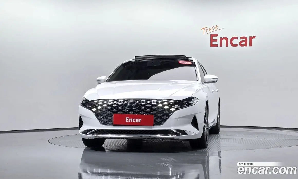 Hyundai Grandeur 2020 2.5 автомат (гидро), фото 2 Hyundai Grandeur 2020 2.5 автомат (гидро), фото 2