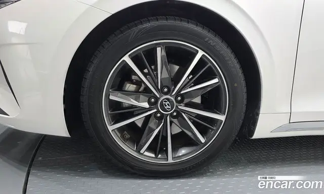 Hyundai Grandeur 2020 2.5 автомат (гидро), миниатюра 4 Hyundai Grandeur 2020 2.5 автомат (гидро), миниатюра 4