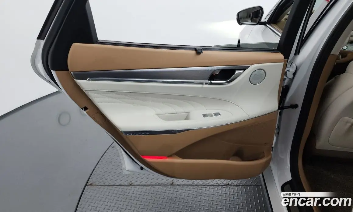 Hyundai Grandeur 2021 2.5 автомат (гидро), фото 15 Hyundai Grandeur 2021 2.5 автомат (гидро), фото 15