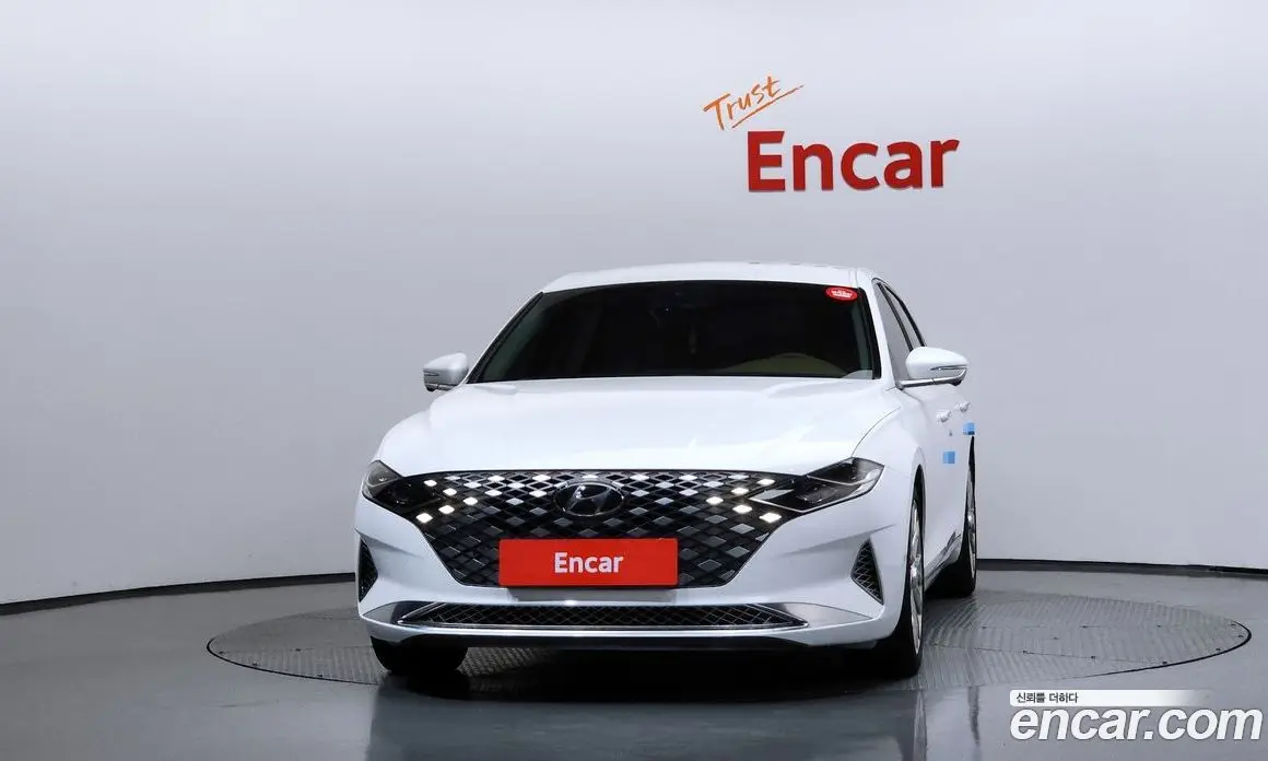 Hyundai Grandeur 2021 2.5 автомат (гидро), фото 3 Hyundai Grandeur 2021 2.5 автомат (гидро), фото 3