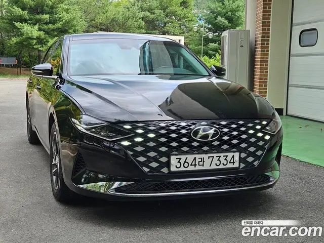 Hyundai Grandeur 2022 2.5 автомат (гидро), миниатюра 2