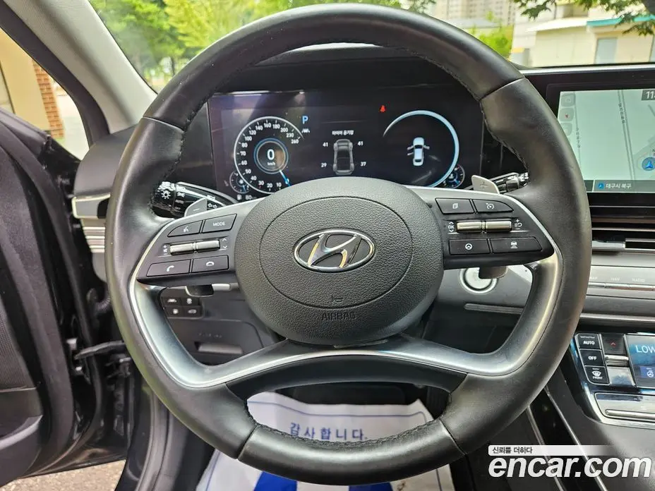 Hyundai Grandeur 2022 2.5 автомат (гидро), фото 14