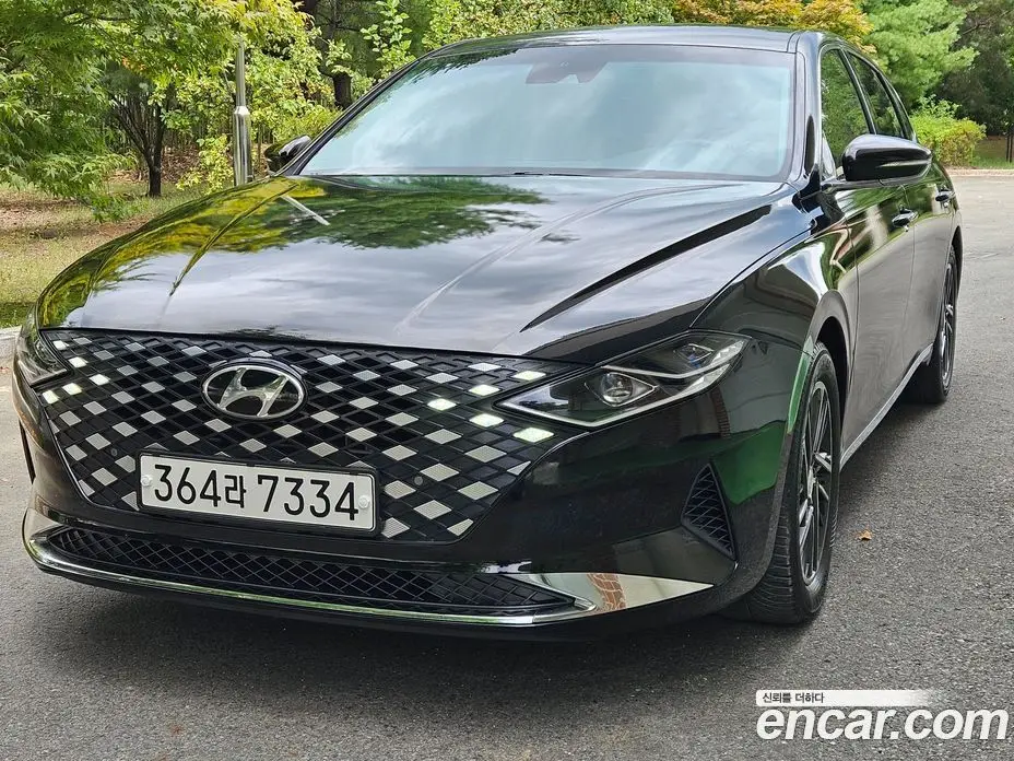 Hyundai Grandeur 2022 2.5 автомат (гидро), фото 3