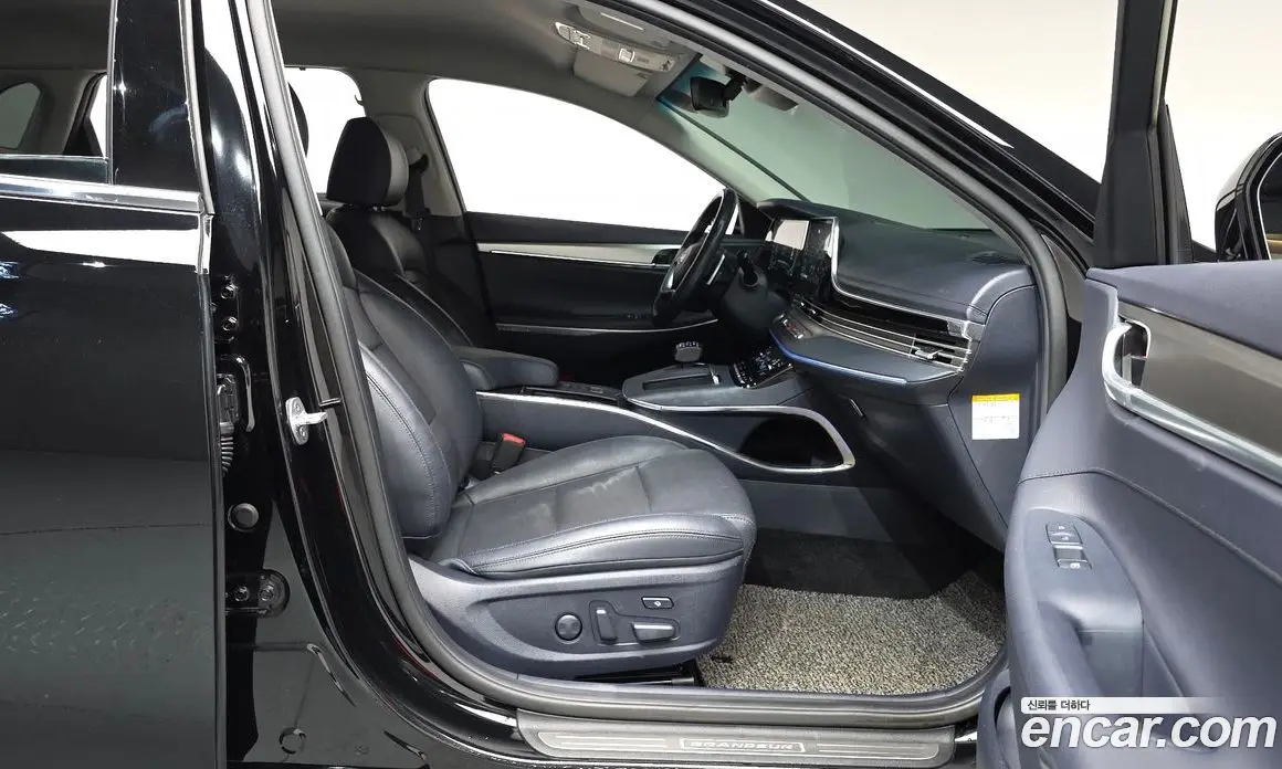 Hyundai Grandeur 2022 2.4 автомат (гидро), фото 16 Hyundai Grandeur 2022 2.4 автомат (гидро), фото 16