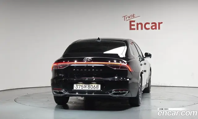 Hyundai Grandeur 2022 2.4 автомат (гидро), миниатюра 4 Hyundai Grandeur 2022 2.4 автомат (гидро), миниатюра 4