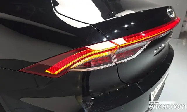 Hyundai Grandeur 2022 2.4 автомат (гидро), миниатюра 9 Hyundai Grandeur 2022 2.4 автомат (гидро), миниатюра 9