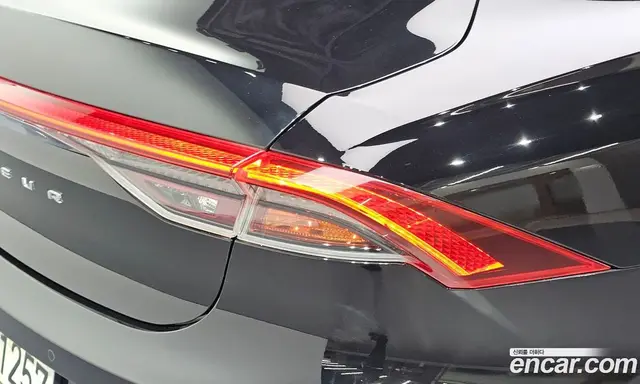 Hyundai Grandeur 2022 2.4 автомат (гидро), миниатюра 8