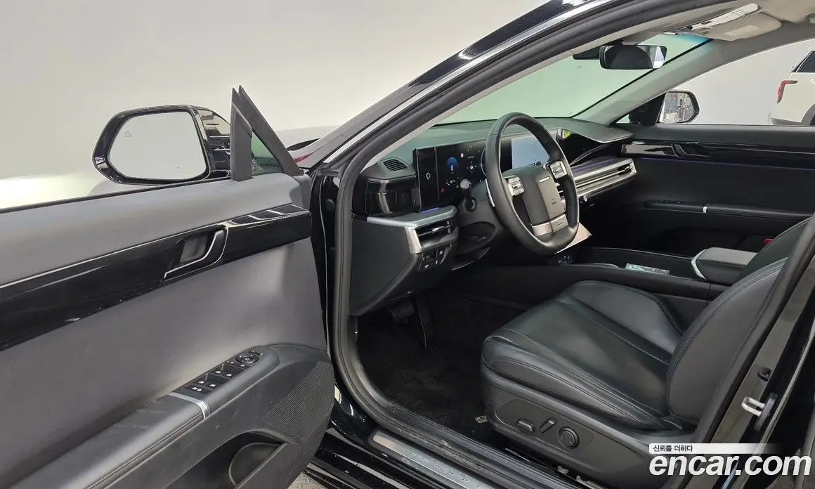 Hyundai Grandeur 2023 2.5 автомат (гидро), фото 13