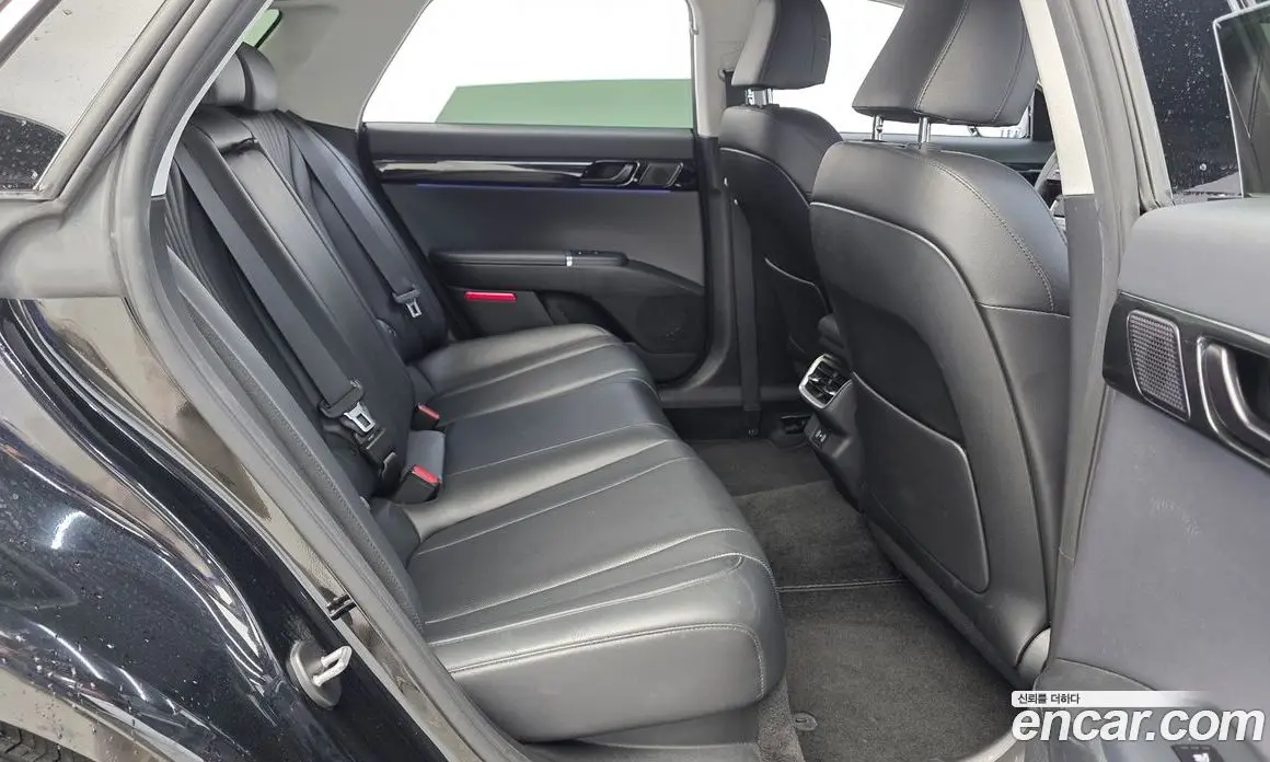 Hyundai Grandeur 2023 2.5 автомат (гидро), фото 17