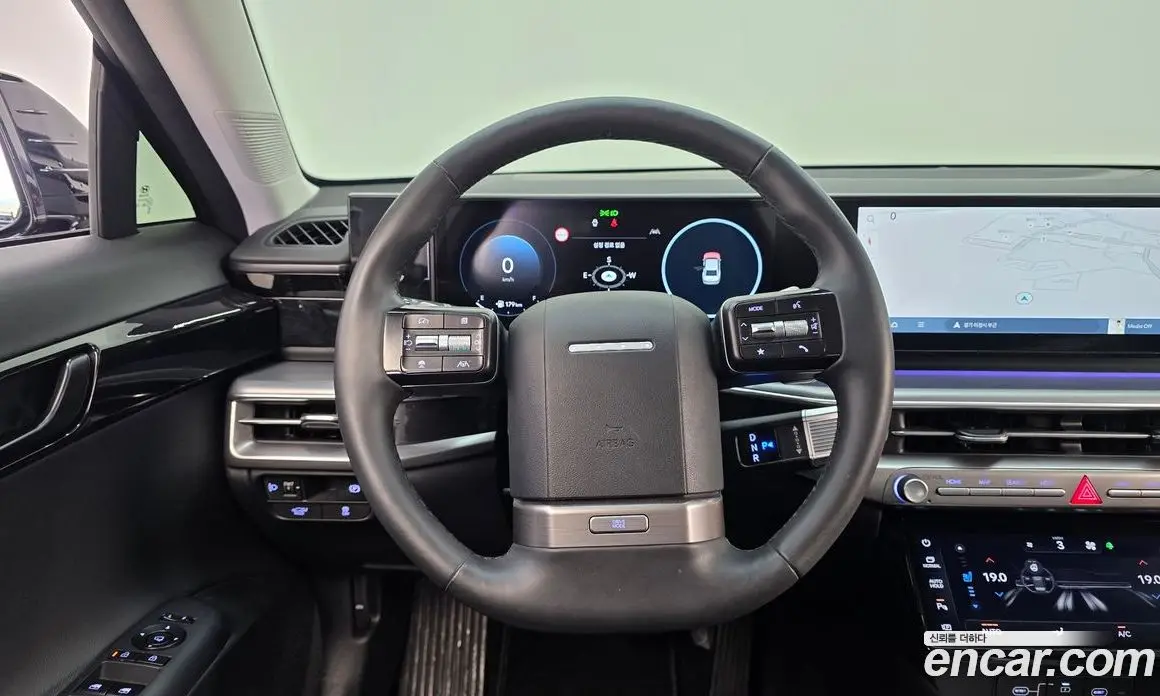 Hyundai Grandeur 2023 2.5 автомат (гидро), фото 19