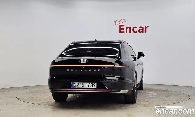 Hyundai Grandeur 2023 2.5 автомат (гидро), миниатюра 4