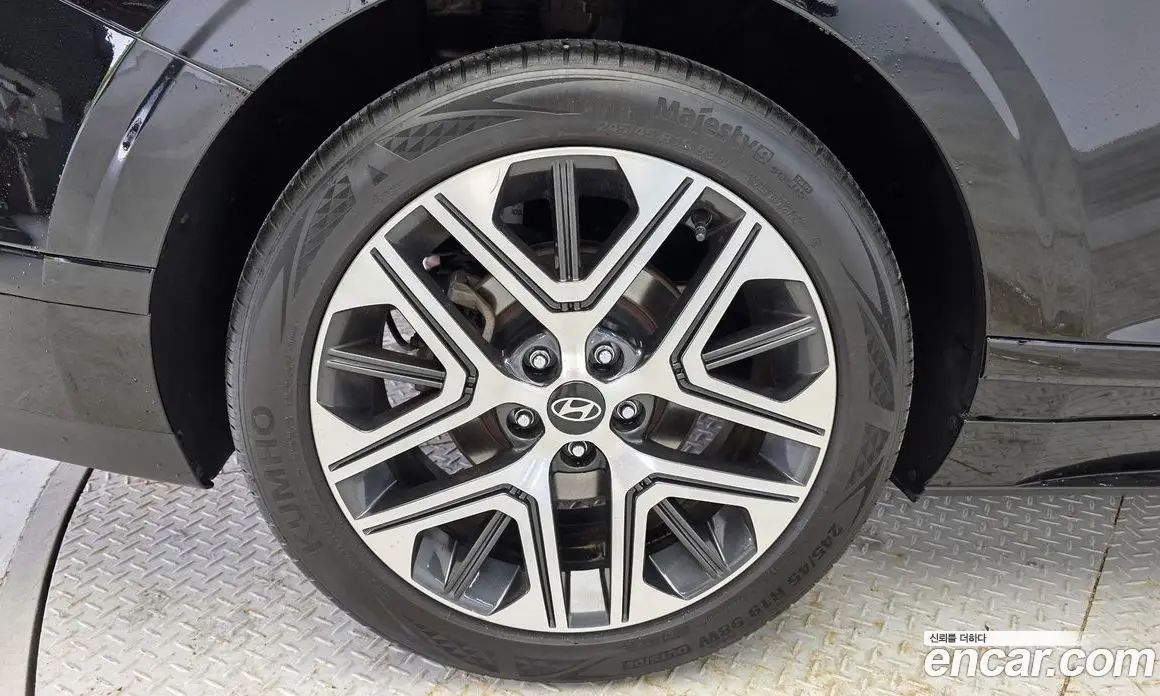 Hyundai Grandeur 2023 2.5 автомат (гидро), фото 5