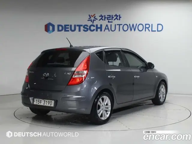 Hyundai i30 2008 1.6 автомат (гидро), миниатюра 2