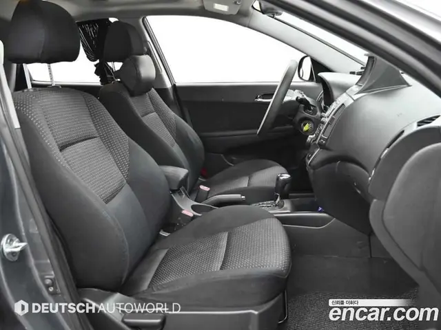 Hyundai i30 2008 1.6 автомат (гидро), миниатюра 10