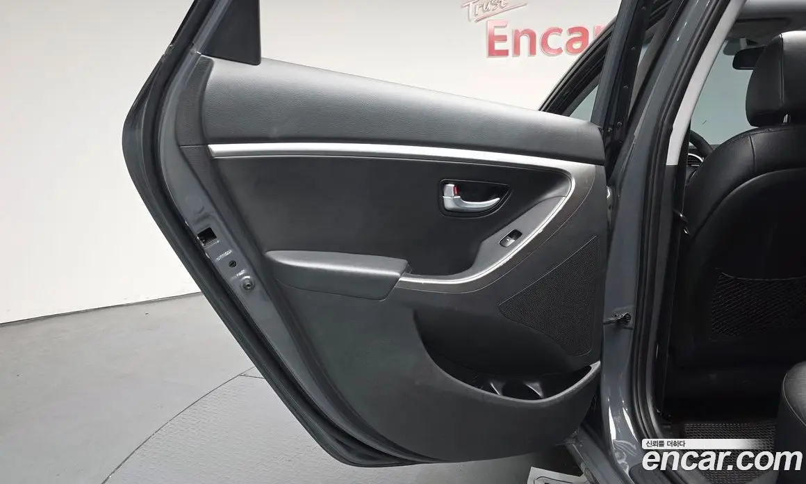 Hyundai i30 2012 1.6 автомат (гидро), фото 14