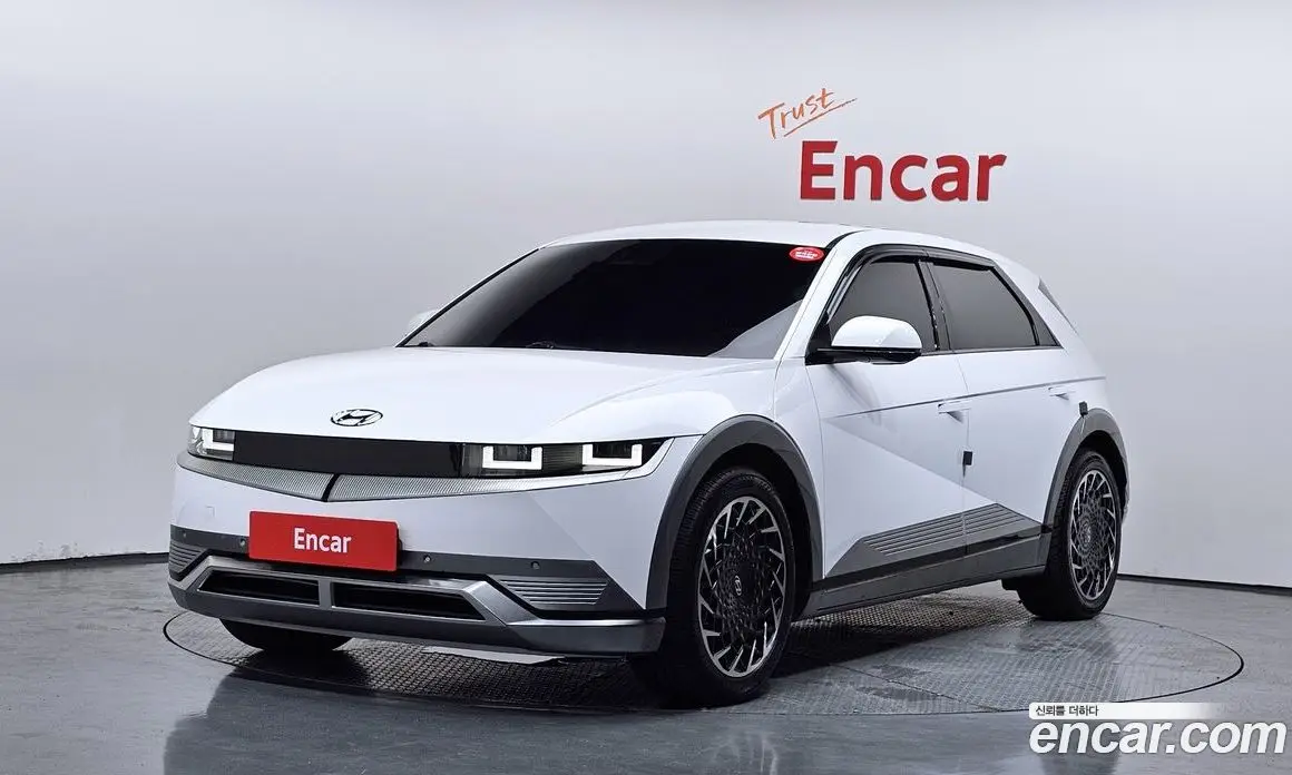 Hyundai Ioniq 5 2022 0.1 автомат (гидро), фото 1 Hyundai Ioniq 5 2022 0.1 автомат (гидро), фото 1