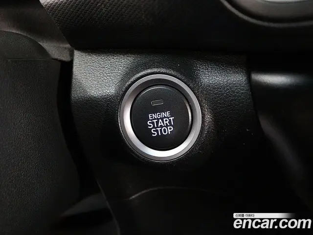 Hyundai Kona 2021 2.0 автомат (гидро), миниатюра 11
