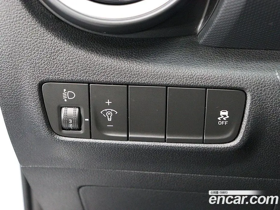 Hyundai Kona 2021 2.0 автомат (гидро), фото 13