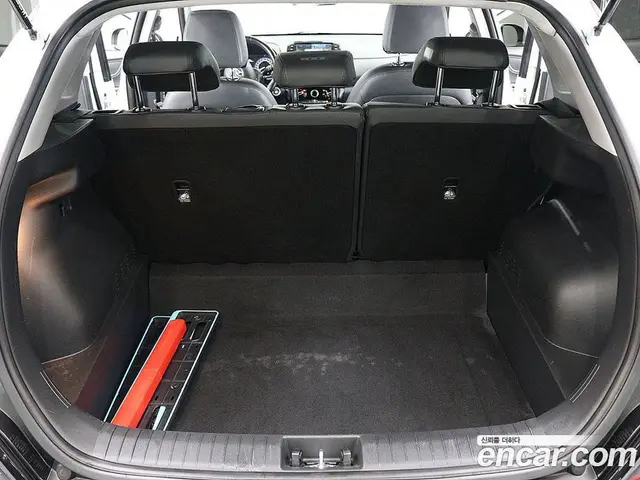 Hyundai Kona 2021 2.0 автомат (гидро), миниатюра 5