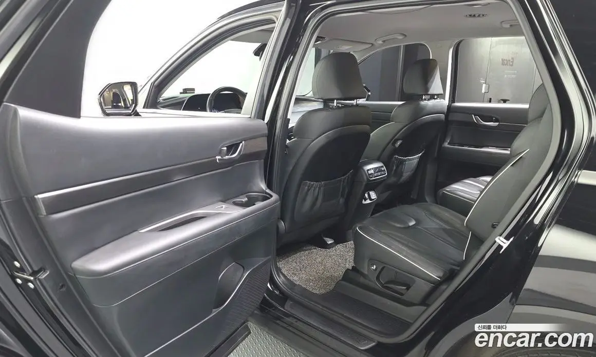 Hyundai Palisade 2021 2.2 автомат (гидро), фото 16