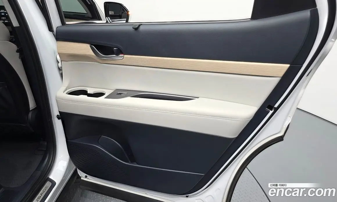 Hyundai Palisade 2023 2.2 автомат (гидро), фото 15 Hyundai Palisade 2023 2.2 автомат (гидро), фото 15