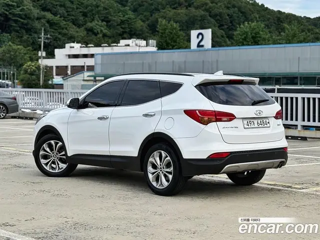 Hyundai Santa Fe 2014 2.0 автомат (гидро), миниатюра 3 Hyundai Santa Fe 2014 2.0 автомат (гидро), миниатюра 3