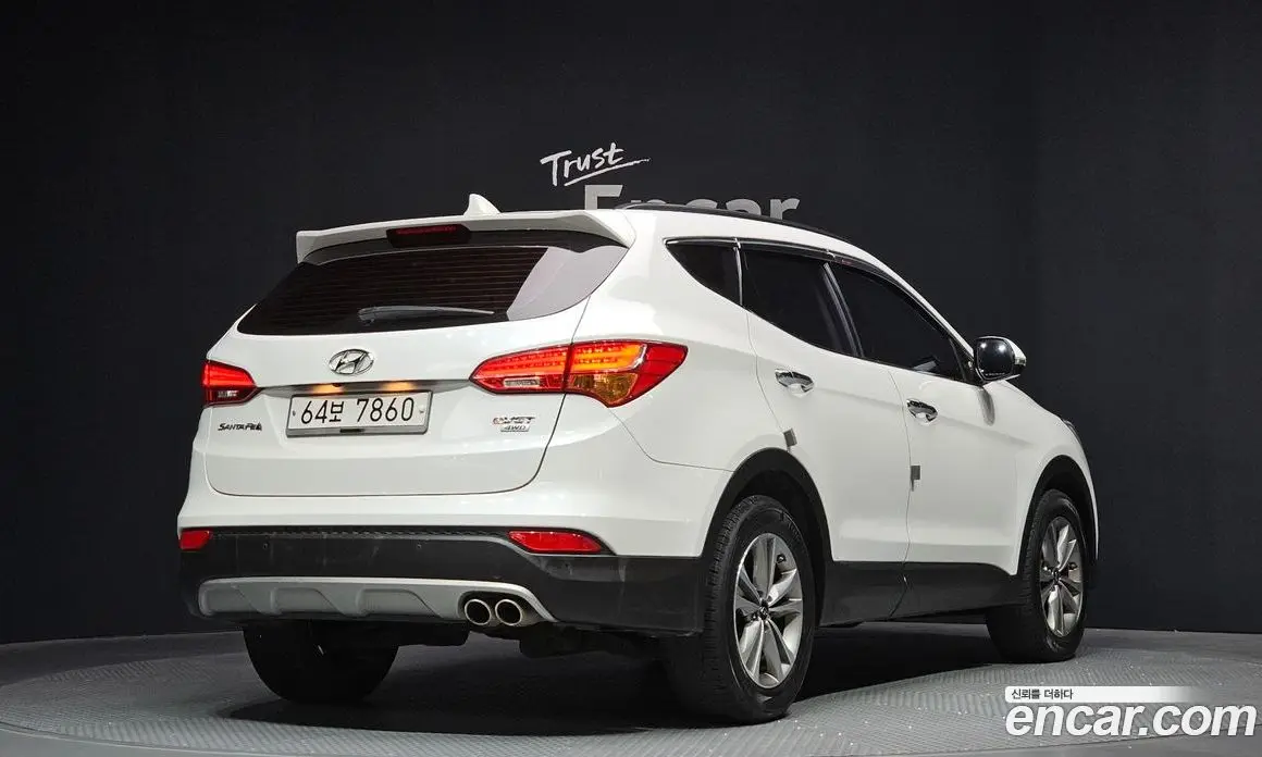 Hyundai Santa Fe 2015 2.0 автомат (гидро), фото 2 Hyundai Santa Fe 2015 2.0 автомат (гидро), фото 2