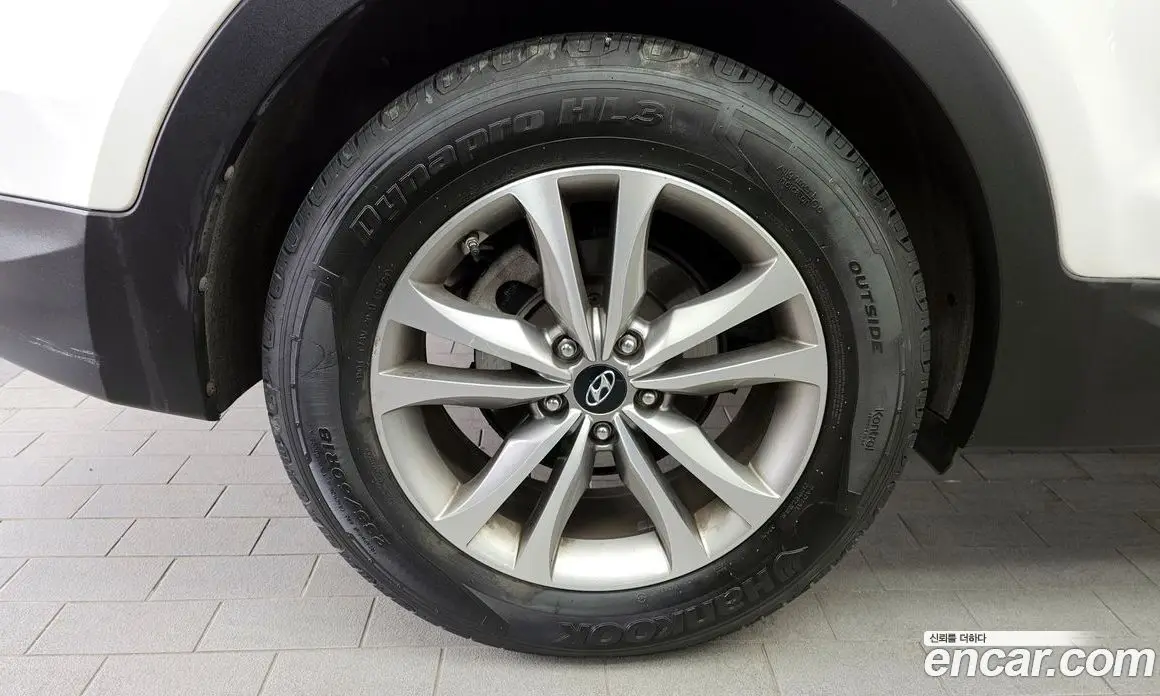 Hyundai Santa Fe 2015 2.0 автомат (гидро), фото 5 Hyundai Santa Fe 2015 2.0 автомат (гидро), фото 5