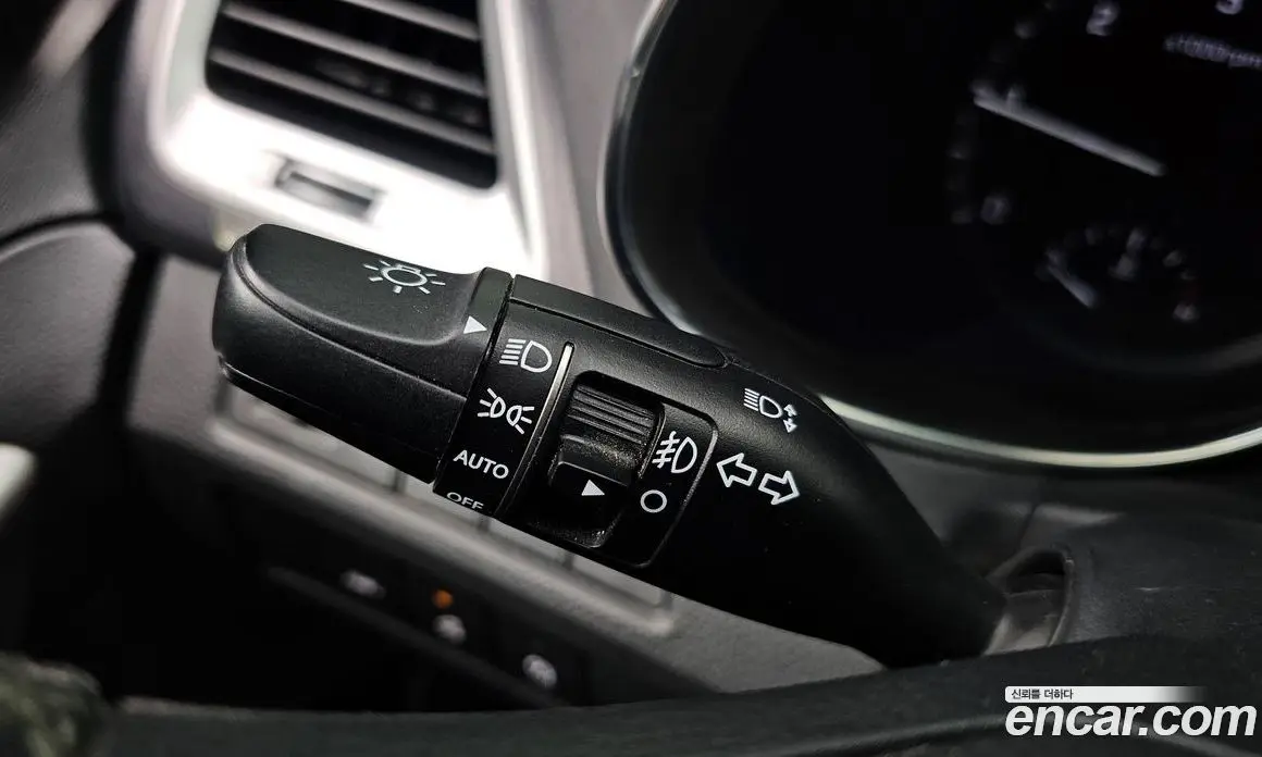 Hyundai Santa Fe 2017 2.0 автомат (гидро), фото 16