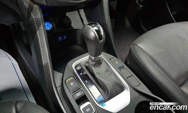 Hyundai Santa Fe 2017 2.0 автомат (гидро), миниатюра 9