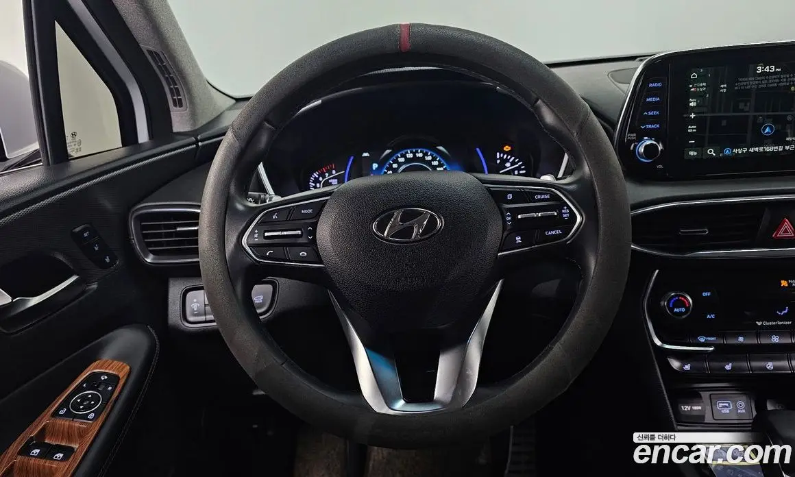 Hyundai Santa Fe 2018 2.0 автомат (гидро), фото 13