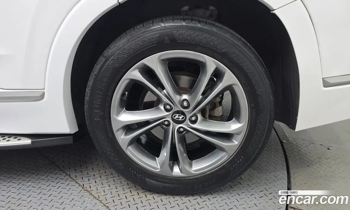 Hyundai Santa Fe 2018 2.2 автомат (гидро), фото 7
