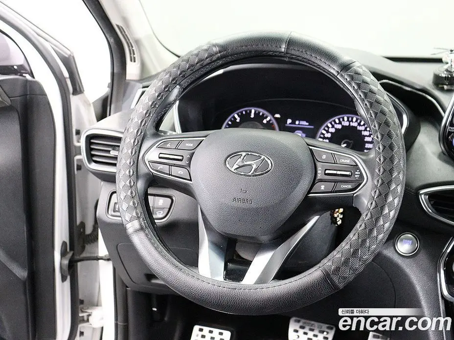 Hyundai Santa Fe 2018 2.0 автомат (гидро), фото 15