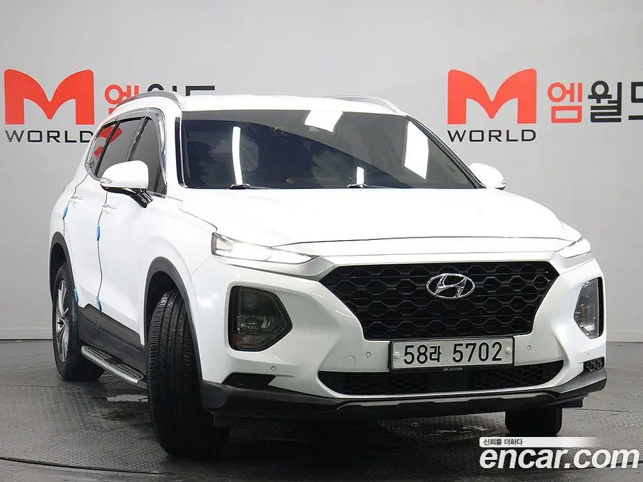 Hyundai Santa Fe 2018 2.0 автомат (гидро), фото 3