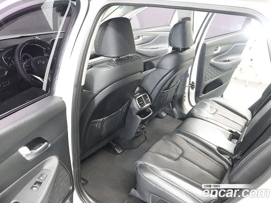Hyundai Santa Fe 2018 2.0 автомат (гидро), фото 10