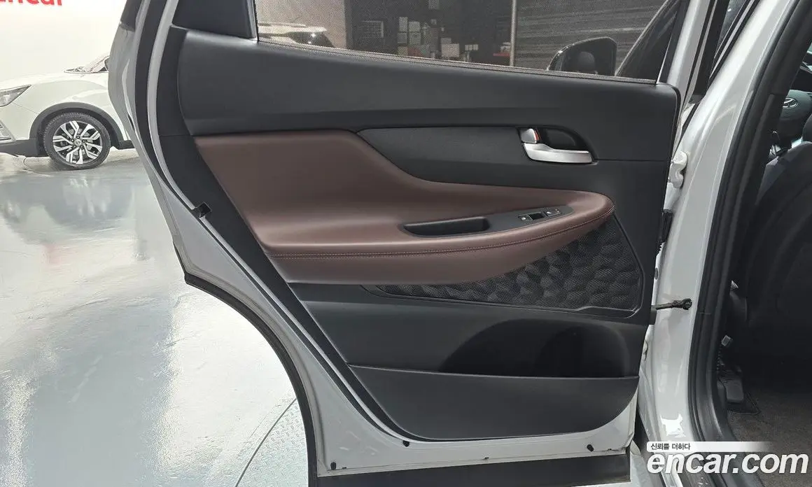 Hyundai Santa Fe 2018 2.0 автомат (гидро), фото 15