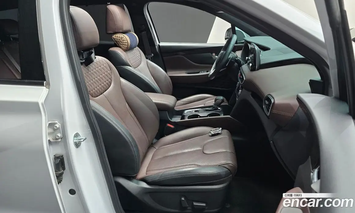 Hyundai Santa Fe 2018 2.0 автомат (гидро), фото 16