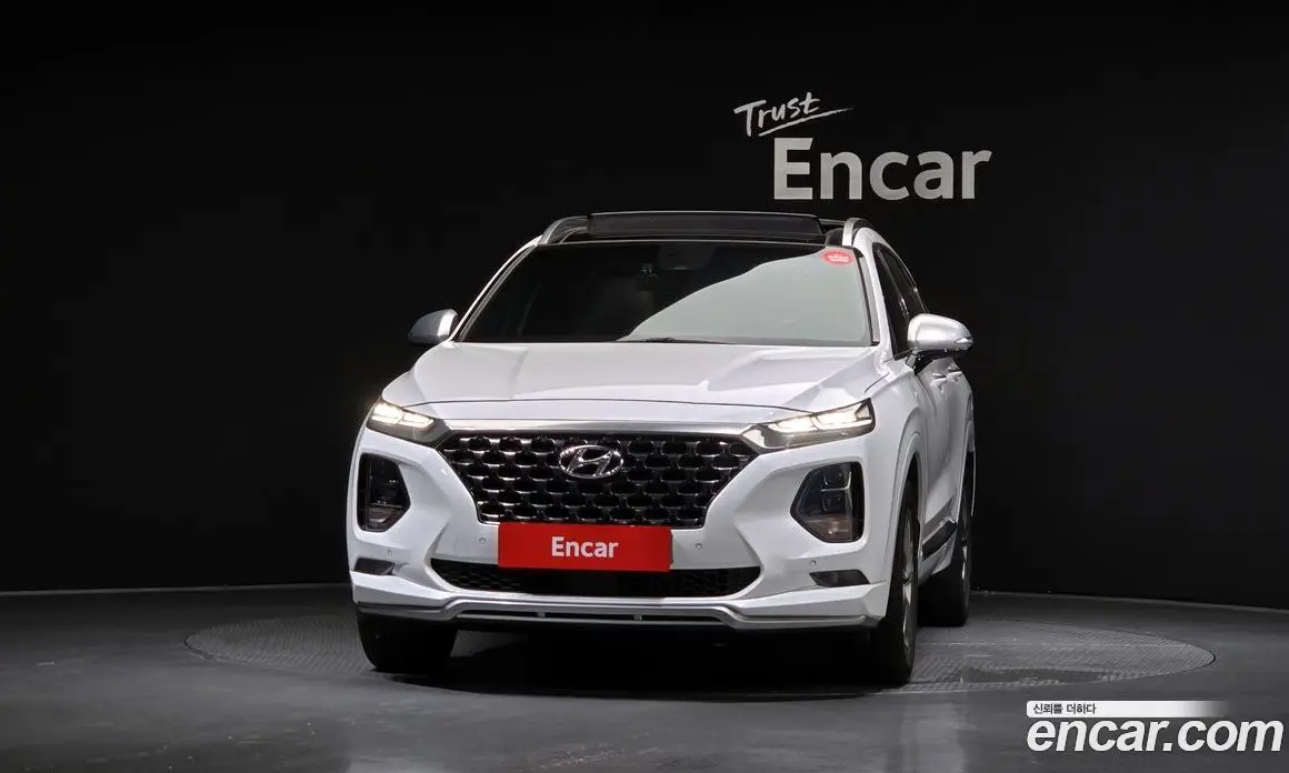 Hyundai Santa Fe 2018 2.0 автомат (гидро), фото 3