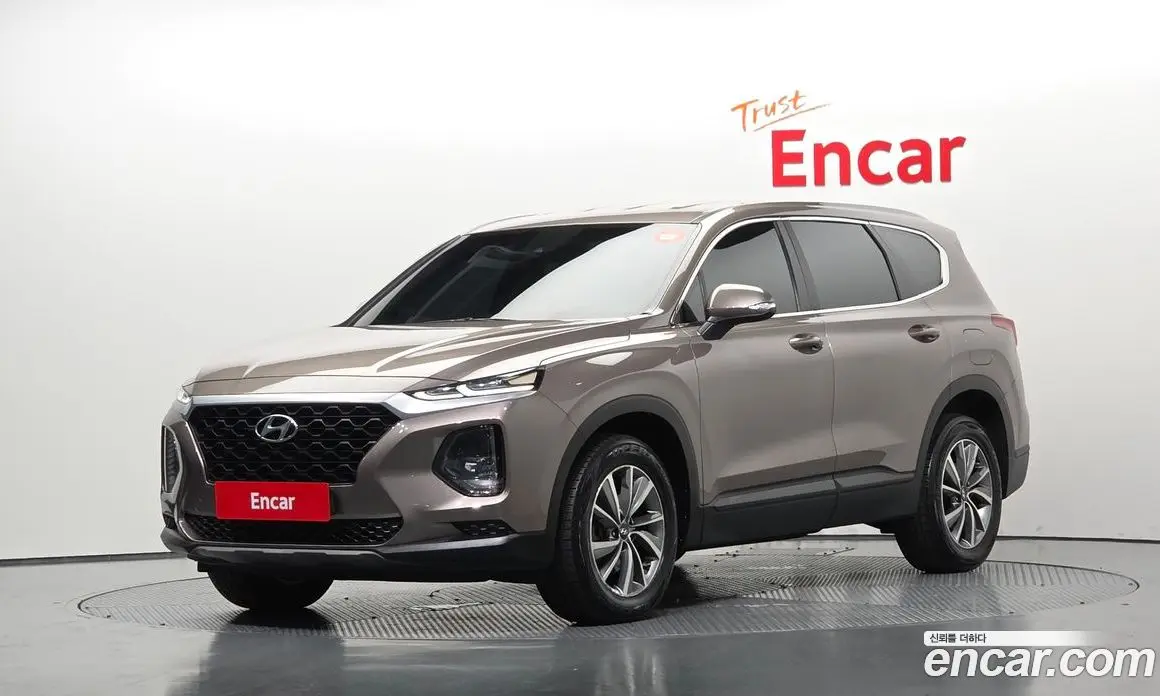 Hyundai Santa Fe 2018 2.0 автомат (гидро), фото 1 Hyundai Santa Fe 2018 2.0 автомат (гидро), фото 1