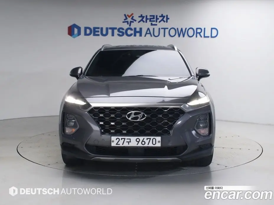 Hyundai Santa Fe 2018 2.0 автомат (гидро), фото 3 Hyundai Santa Fe 2018 2.0 автомат (гидро), фото 3