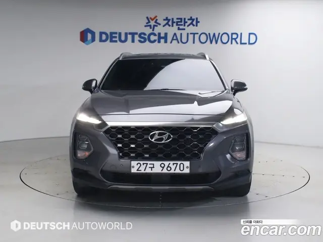 Hyundai Santa Fe 2018 2.0 автомат (гидро), миниатюра 3 Hyundai Santa Fe 2018 2.0 автомат (гидро), миниатюра 3