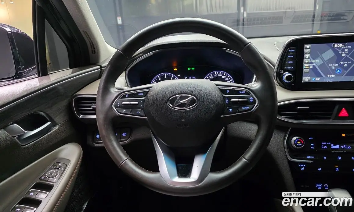 Hyundai Santa Fe 2019 2.0 автомат (гидро), фото 19