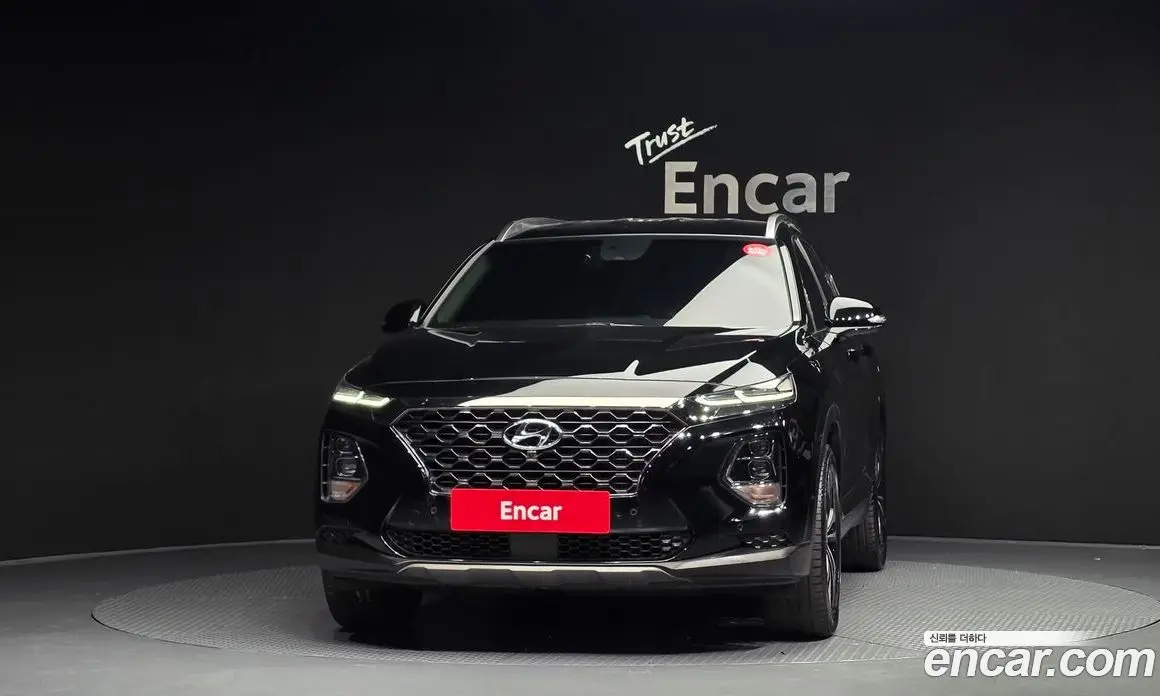 Hyundai Santa Fe 2019 2.0 автомат (гидро), фото 3