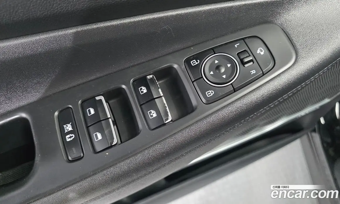 Hyundai Santa Fe 2019 2.0 автомат (гидро), фото 14