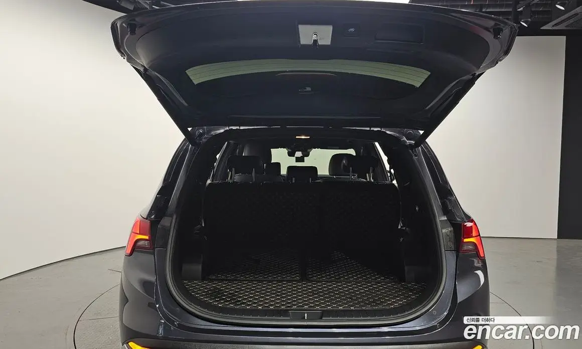 Hyundai Santa Fe 2021 2.5 автомат (гидро), фото 6 Hyundai Santa Fe 2021 2.5 автомат (гидро), фото 6