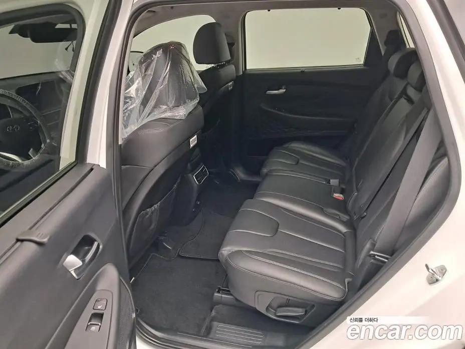 Hyundai Santa Fe 2021 2.2 автомат (гидро), фото 12 Hyundai Santa Fe 2021 2.2 автомат (гидро), фото 12