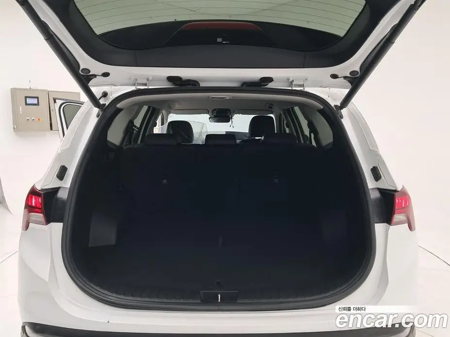 Hyundai Santa Fe 2021 2.2 автомат (гидро), фото 17 Hyundai Santa Fe 2021 2.2 автомат (гидро), фото 17
