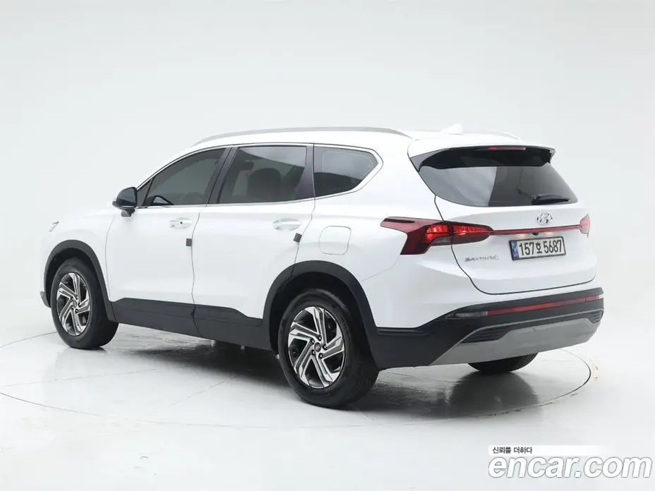 Hyundai Santa Fe 2021 2.2 автомат (гидро), фото 4 Hyundai Santa Fe 2021 2.2 автомат (гидро), фото 4