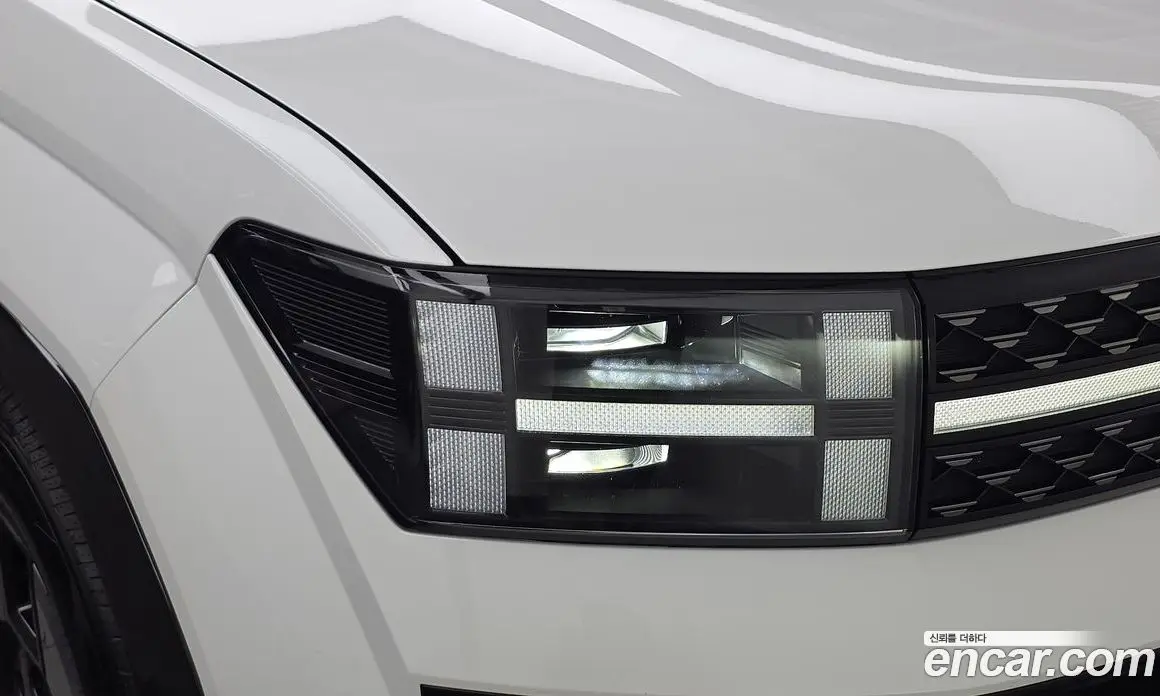 Hyundai Santa Fe 2024 1.6 автомат (гидро), фото 8