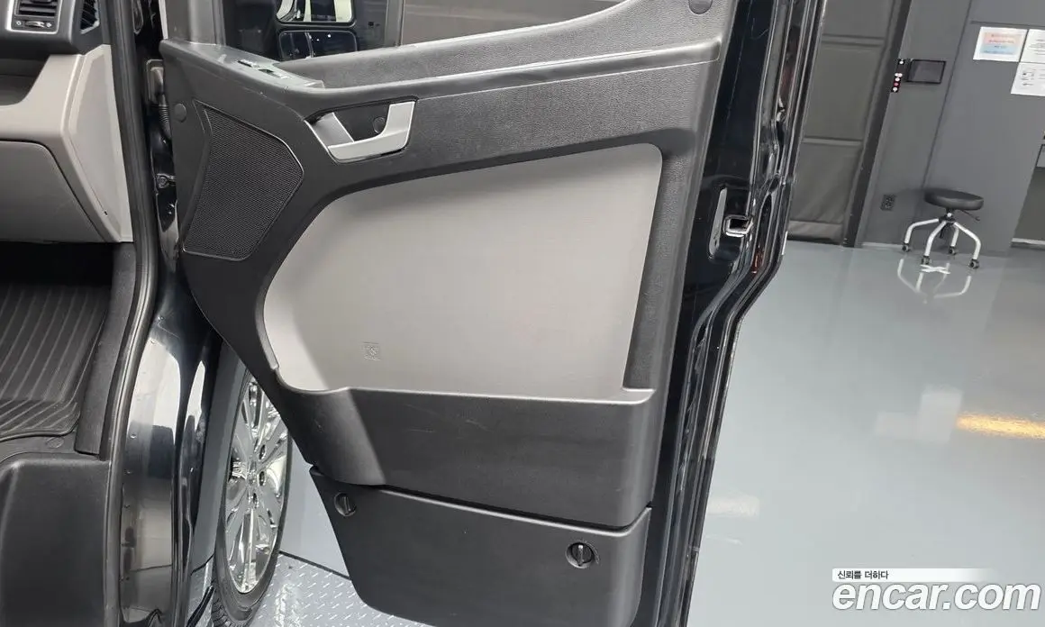 Hyundai Solati 2021 2.5 автомат (гидро), фото 14